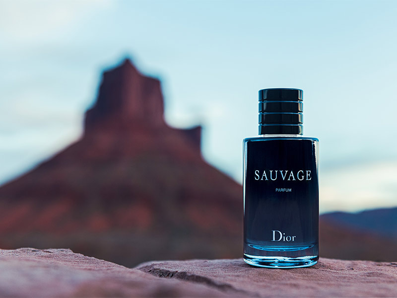 تخطى الحدود بجرأة مع عطر Sauvage الجديد من ديور